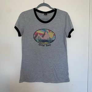 Empyre Women’s Graphic Tee Livin’ Easy Sz Md